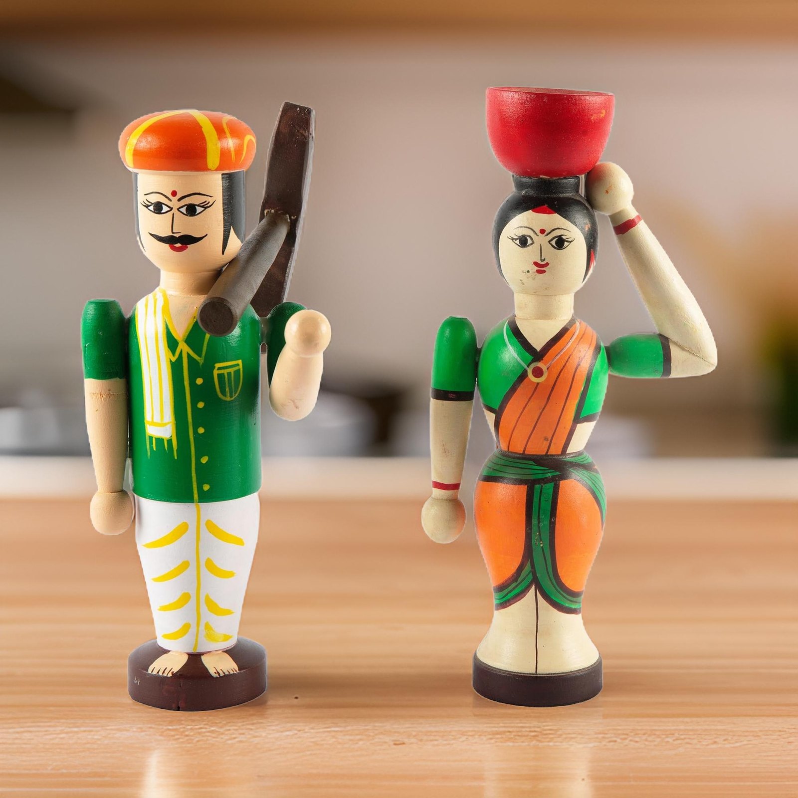 Hand-turned farmer couple â Meeran Art & Crafts, Channapatna